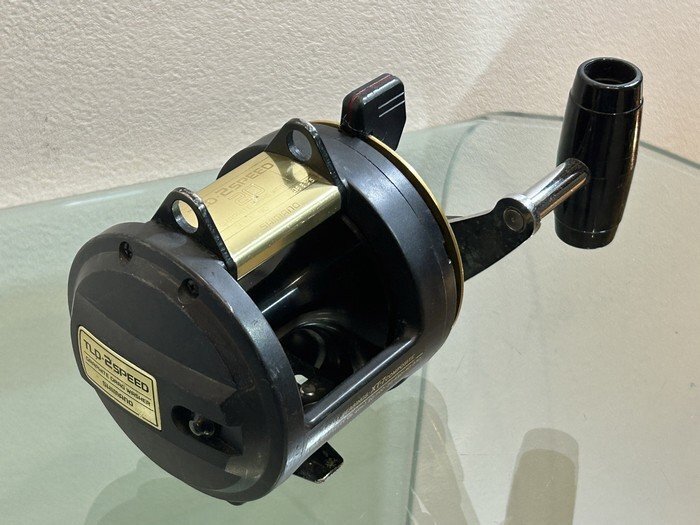 #名機【SHIMANO シマノ TLD-2SPEED 2スピード 20 リール 船釣 大物用 トローリング 両軸 レバードラグ】NA00987