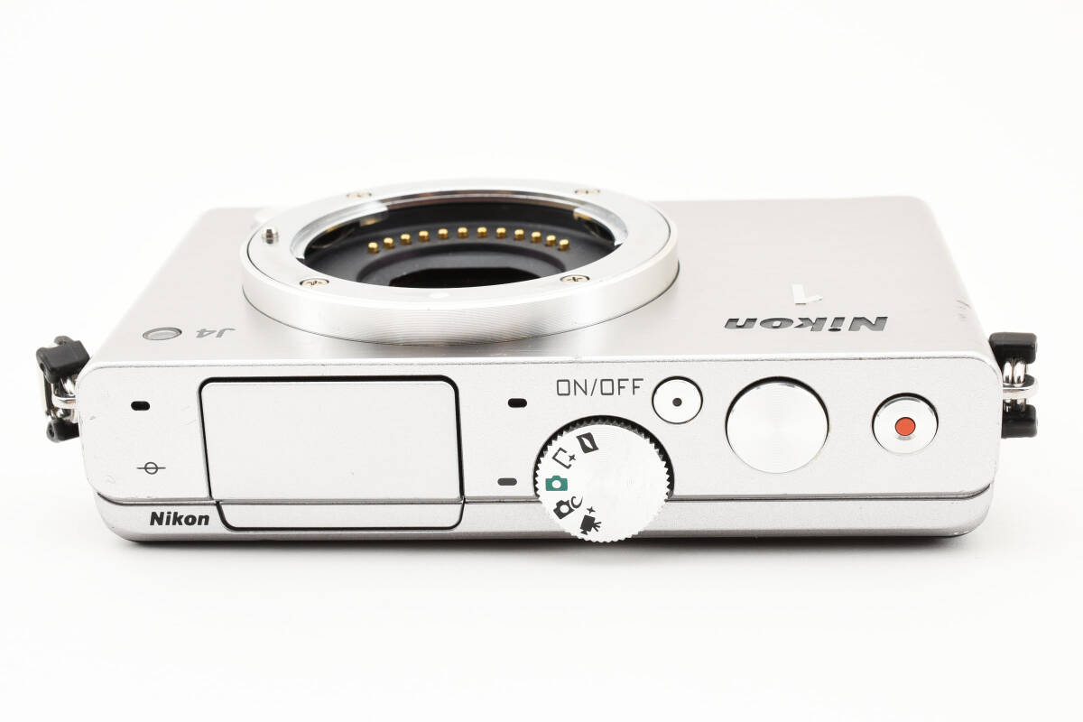 ジャンク Nikon ニコン ミラーレスカメラ Nikon 1 J4 ボディ 2100924 B1の画像8