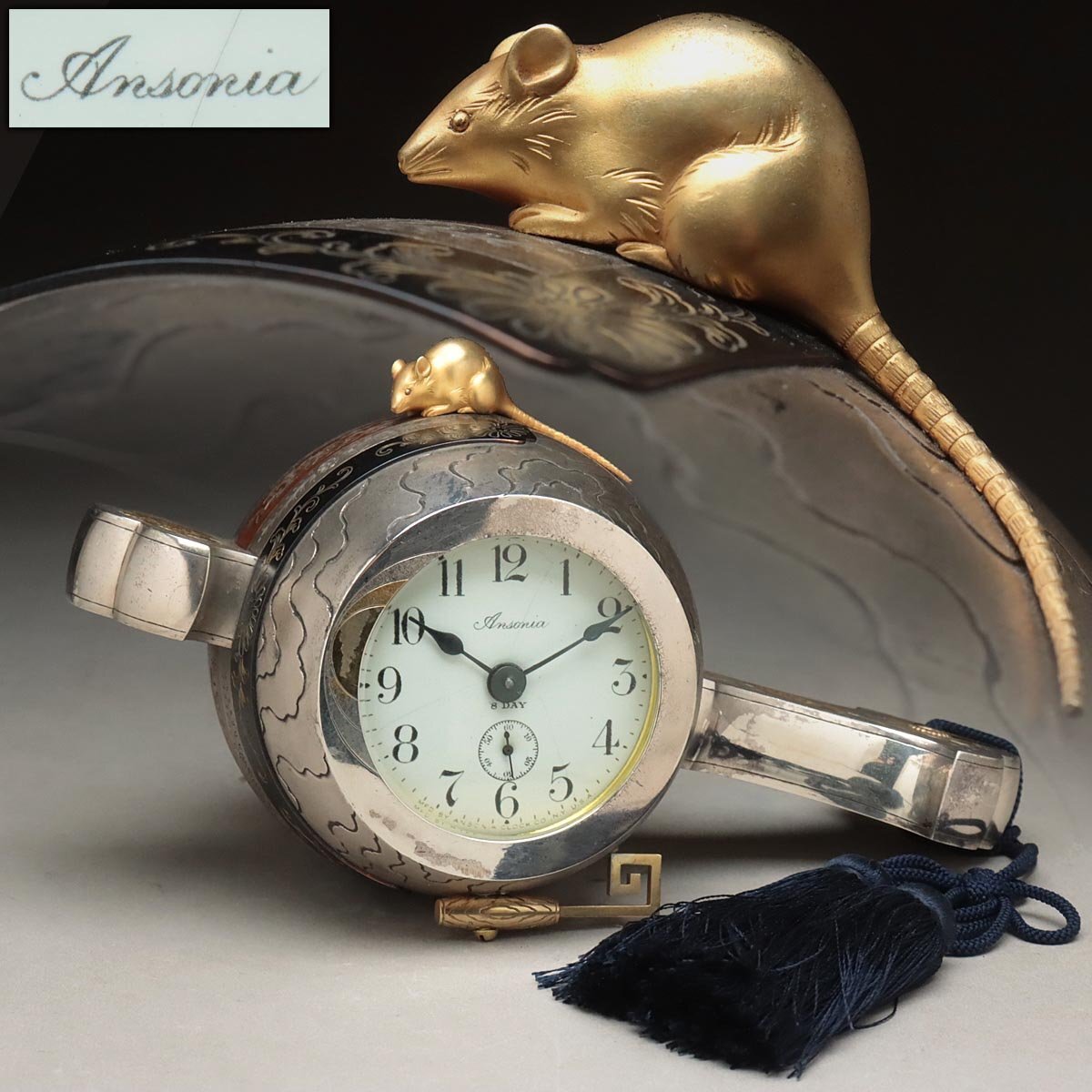 ER549 【Ansonia】アンソニア 彫金「宝尽 小槌に鼠」置時計 幅22.5cm 重835g・小槌形置時計・手巻 八日巻置時計 U.S.Aの画像1