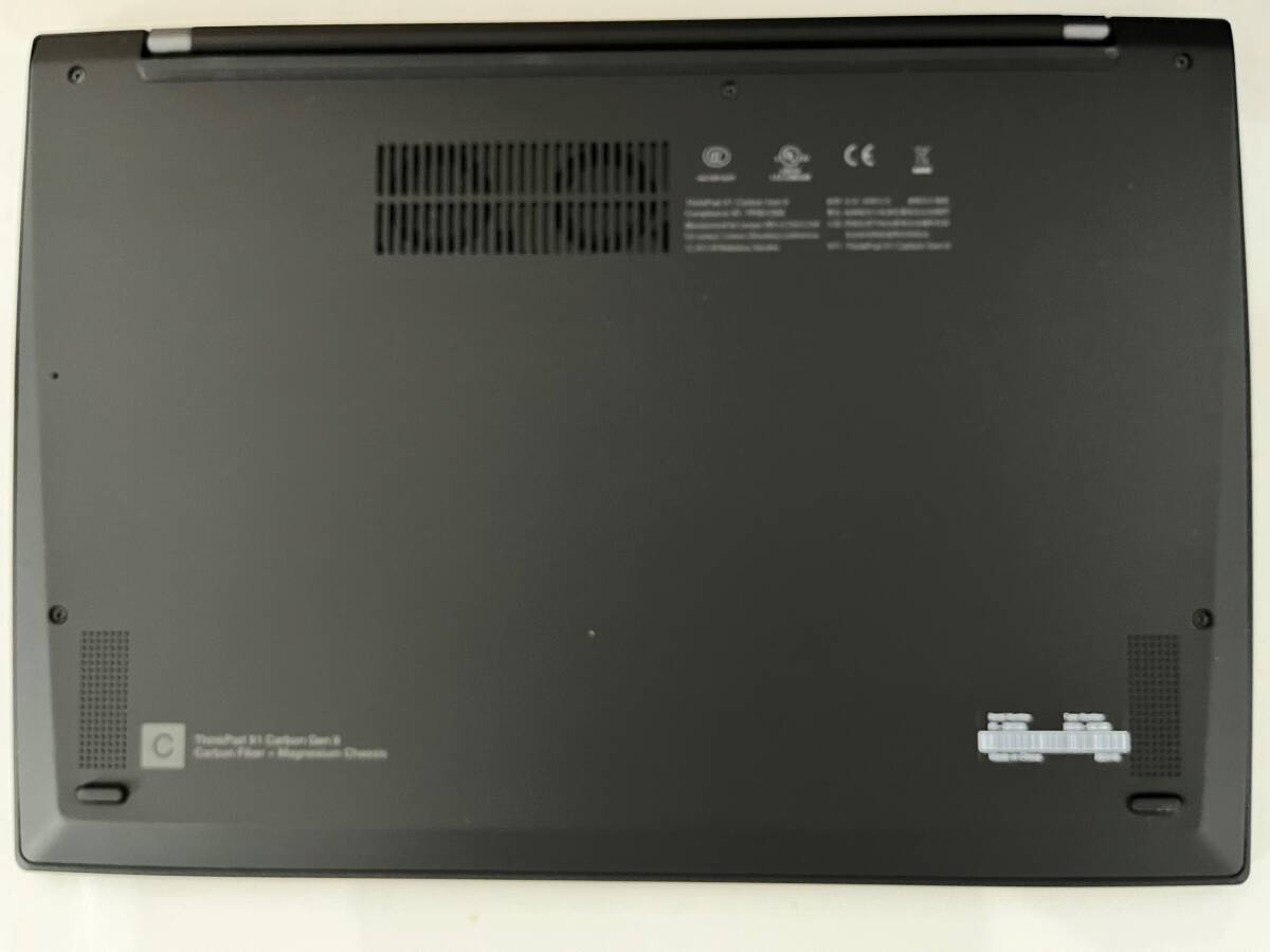 【化粧箱付・超美品】 Lenovo ThinkPad X1 Carbon Gen9(9th 2021) 第11世代Core i5-1135G7 MEM:16G SSD256G_画像8