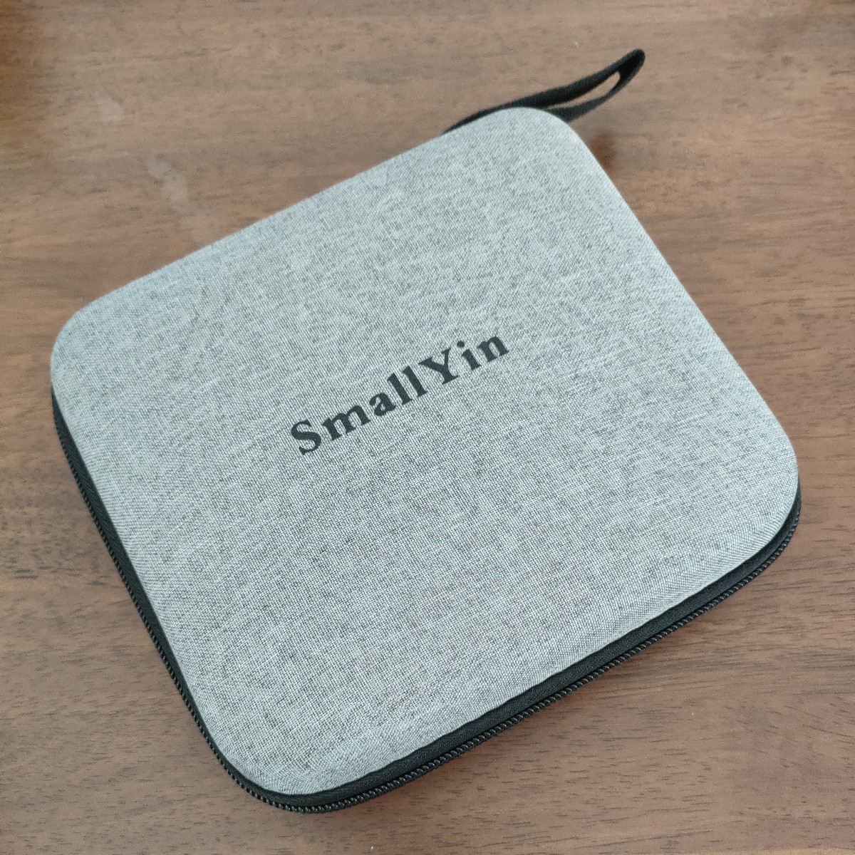 【未開封未使用品】SmallYin スマホ用カメラレンズ 28倍望遠レンズ 198°魚眼 0.6×広角 20倍マクロレンズ 三脚+4in1レンズセット_画像7