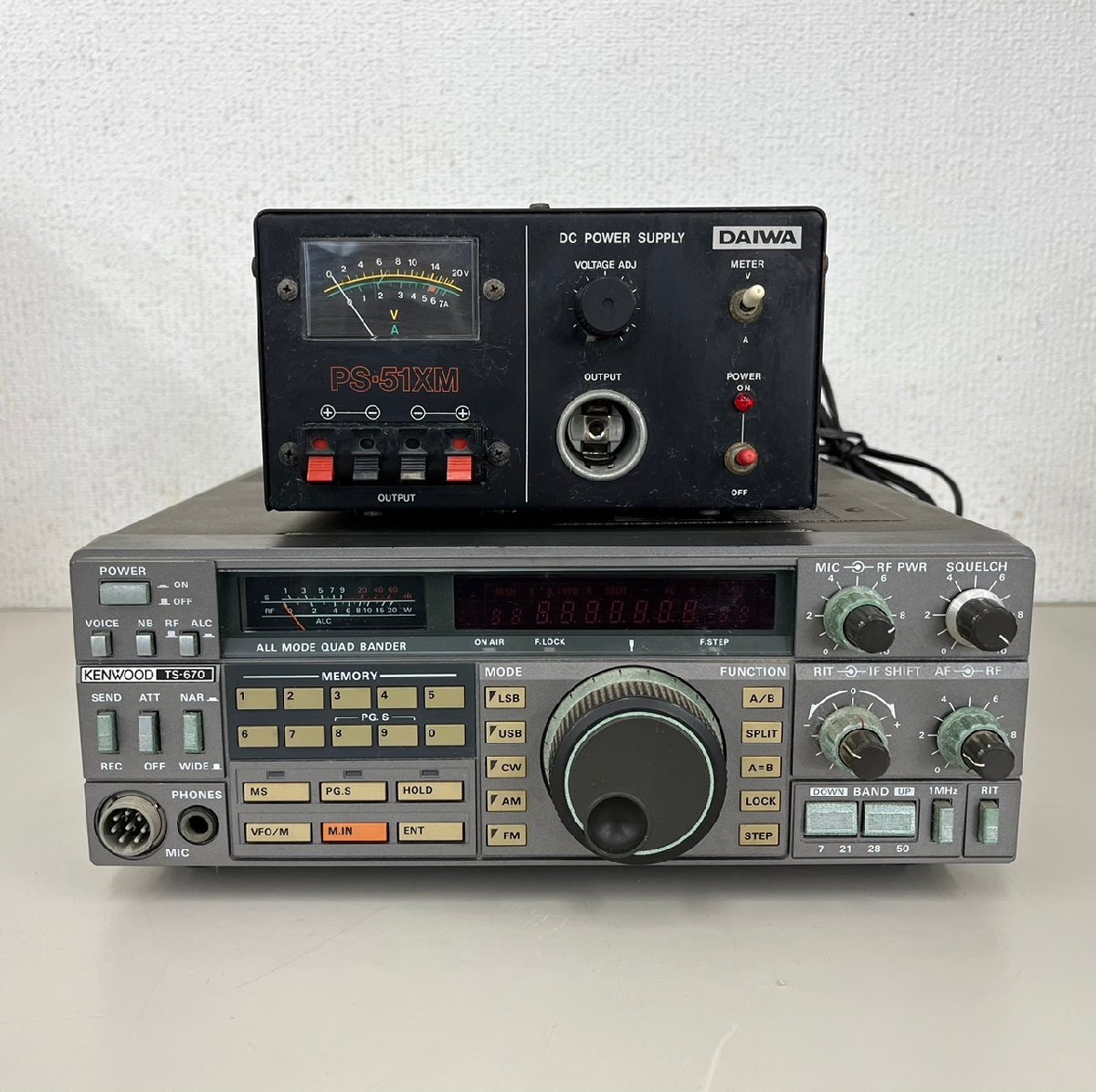 □s270　現状品★KENWOOD　ケンウッド　TS-670　無線機/DAIWA　ダイワ　PS-51XM　安定化電源　2点まとめ_画像1