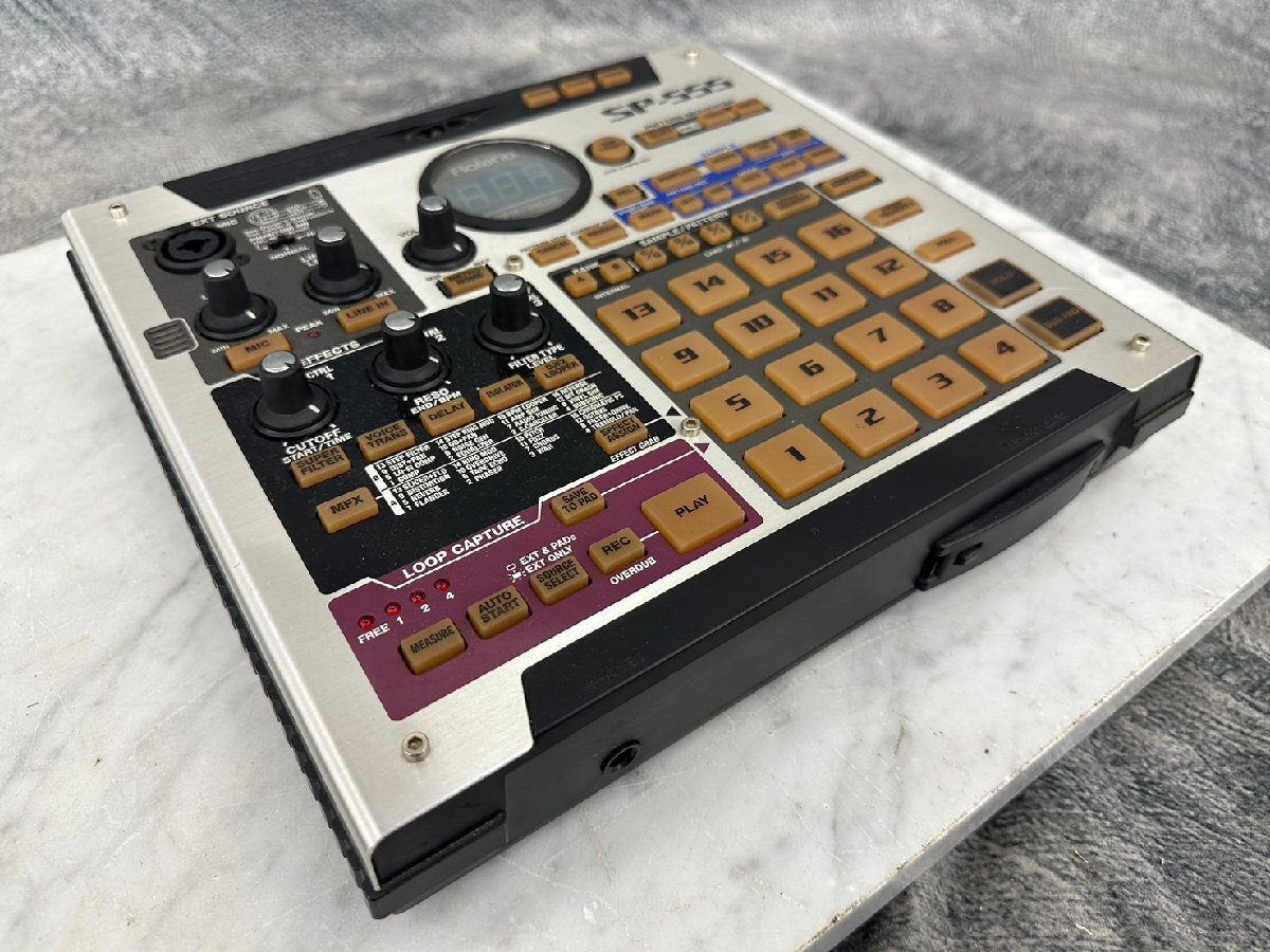 □t2617　中古★Roland　SP-555　ローランド　サンプラー_画像1