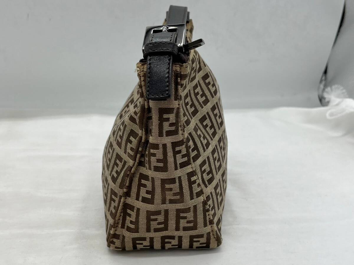 ce7328003/美品 FENDI フェンディ ズッキーノ キャンバス レザー ハンドバッグ 化粧ポーチ_画像4