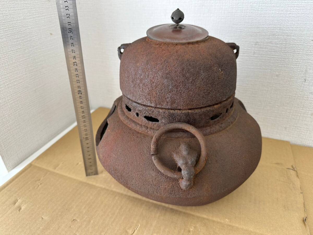 sk15411100/茶釜 茶道 骨董品 アンティーク レトロ 鉄器 高さ35ｃｍ程度_画像8