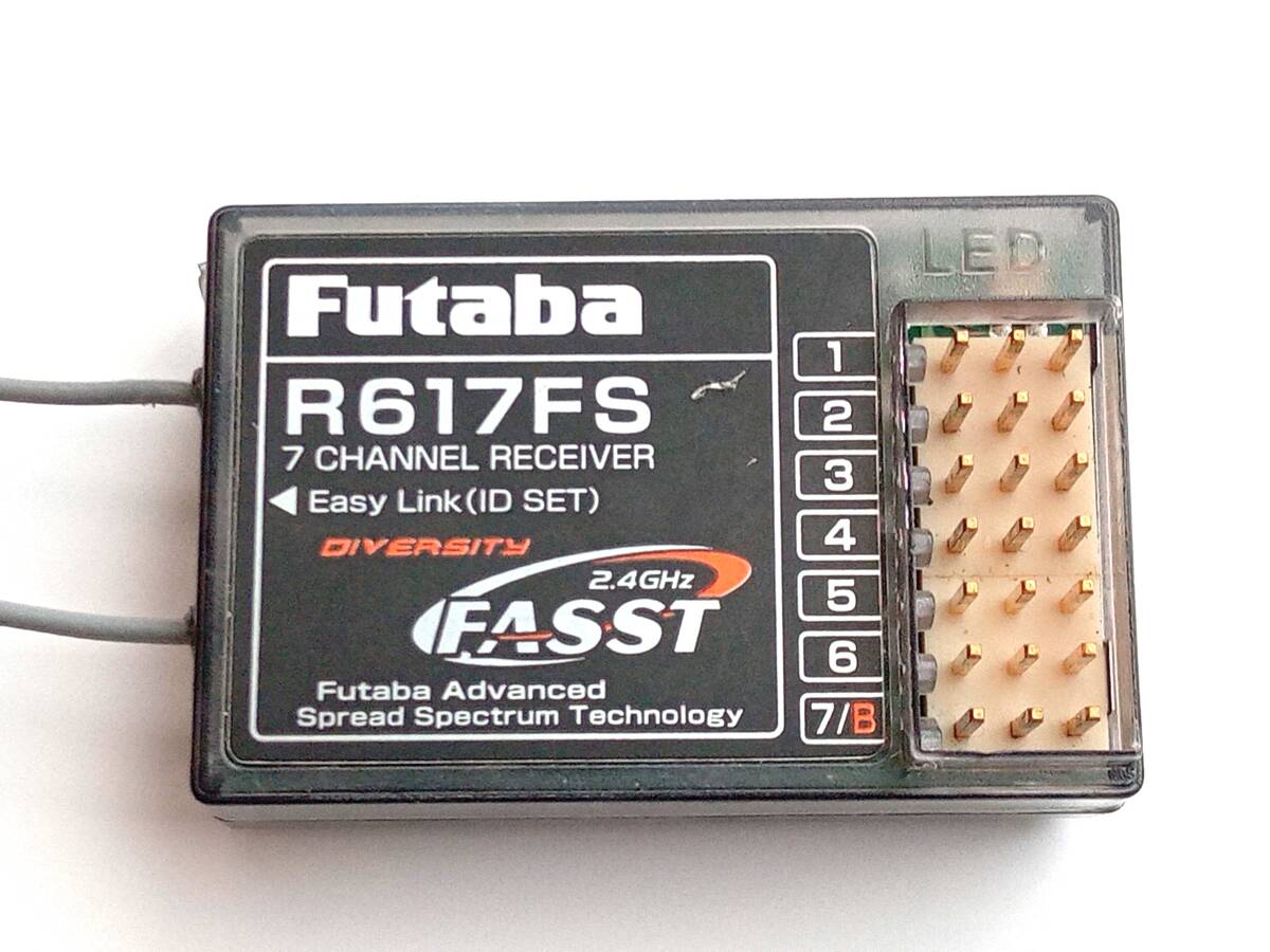 フタバ　受信機　R617FS　FASST-2.4GHz　7ch　ジャンク扱い_画像1