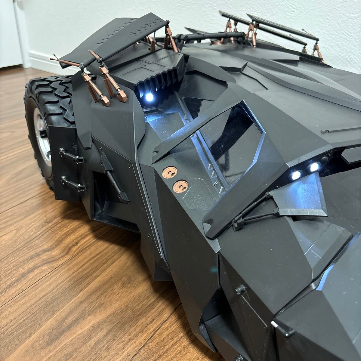 ホットトイズ タンブラー バットモービル バットマン ダーク ホットトイズ タンブラー バットモービル バットマン ダーク
