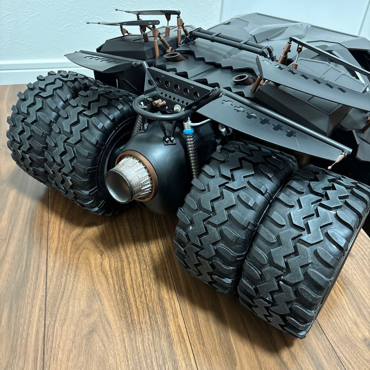ホットトイズ タンブラー バットモービル バットマン ダーク ホットトイズ タンブラー バットモービル バットマン ダーク
