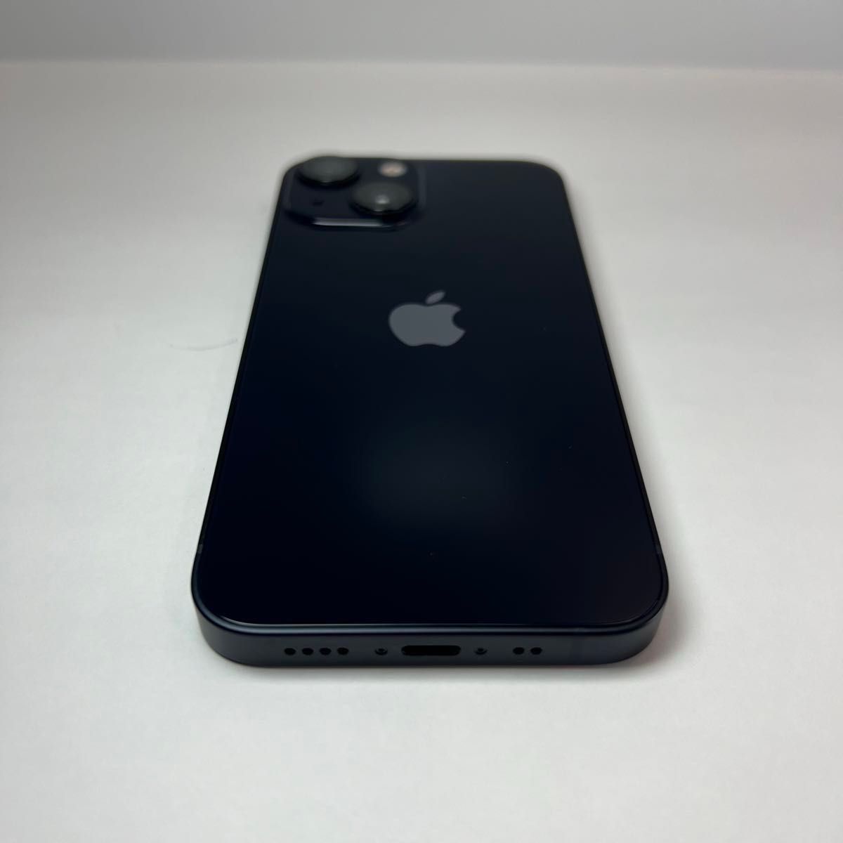【美品】Apple iPhone13 mini 128GB ミッドナイト SIMフリー 純正MagSafeシリコンケース付き