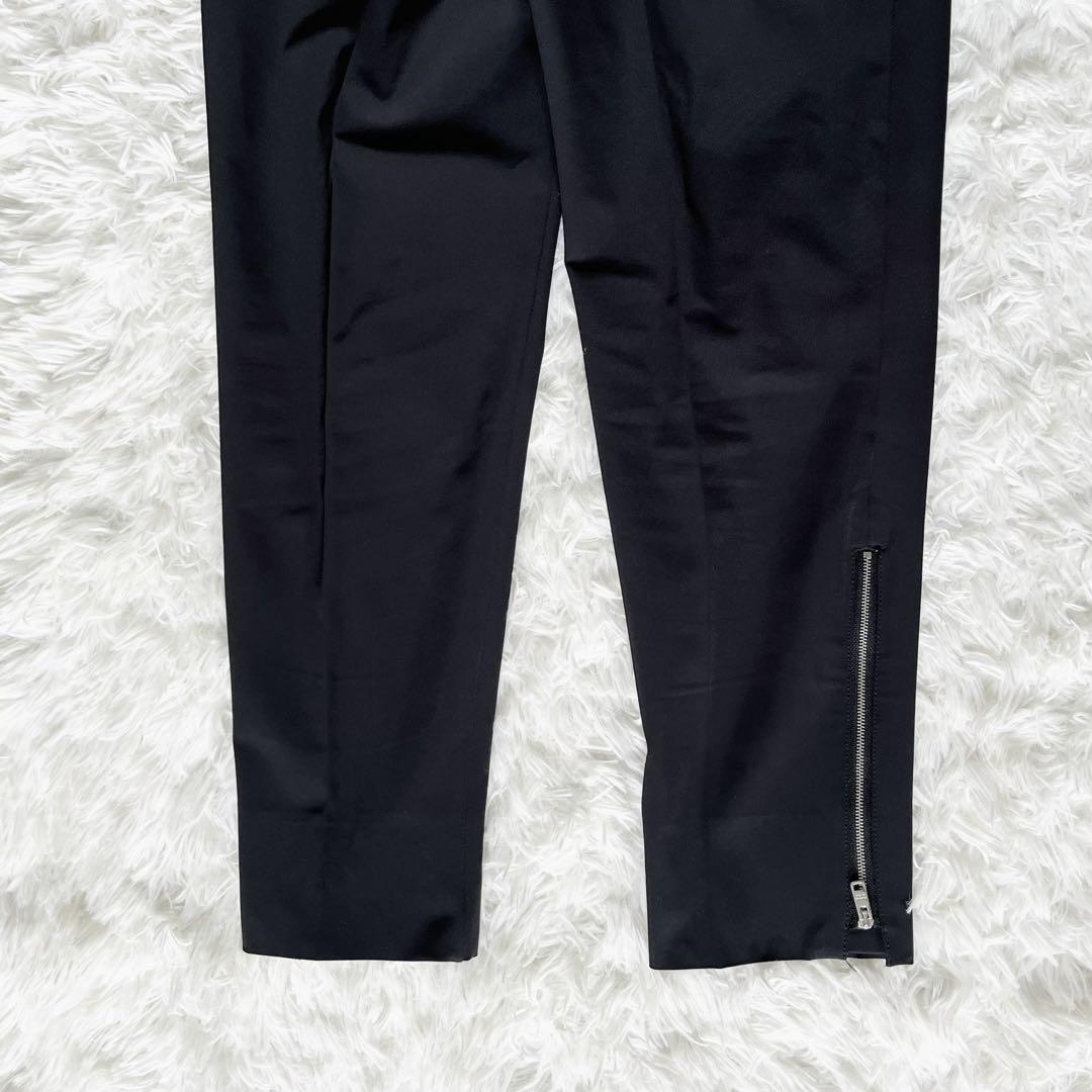 プラダ PRADA スラックス サイドジップ テーパード 黒 ブラック ストレッチ性あり クリーニング済み 現行品 美品 44サイズ プラダ PRADA スラックス サイドジップ テーパード 黒 ブラック ストレッチ性あり クリーニング済み 現行品 美品 44サイズ