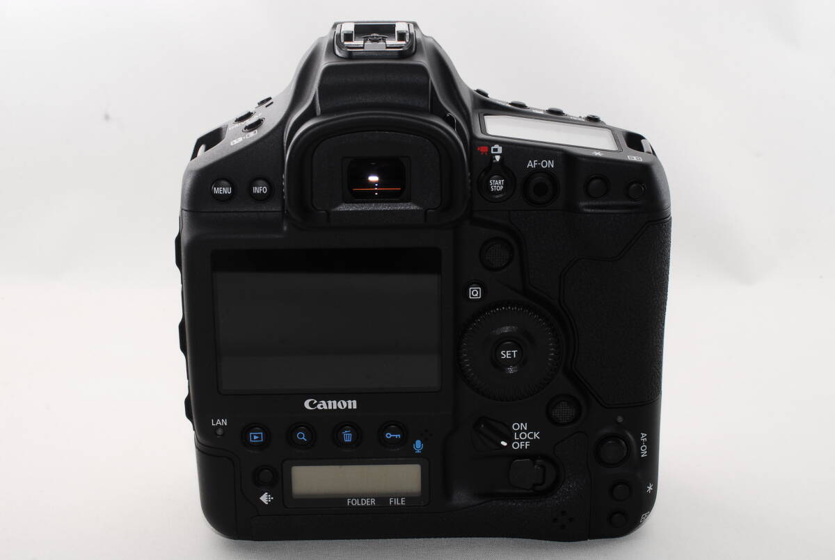 希少★キャノン　CANON 1DXマーク３　1D X Mark Ⅲ　★奇跡のほぼ新品★★シャッター回数１０００以下★_画像3