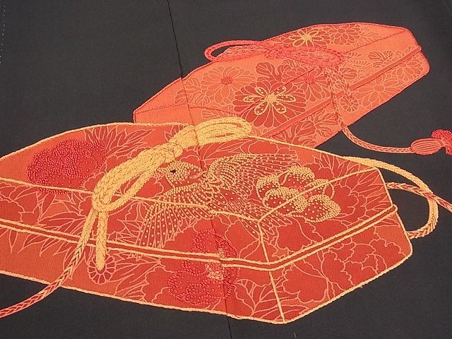 平和屋川間店■中国三大刺繍　相良刺繍　黒留袖　作家物　文箱花鳥文　逸品　ob2753_画像4