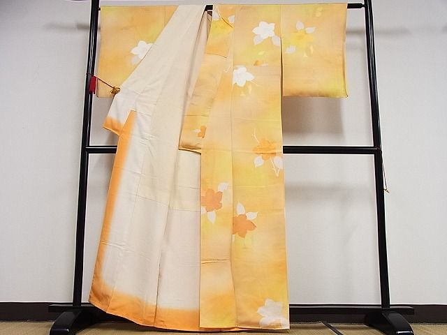 平和屋川間店■上質な小紋　地紋起こし　枝花文　暈し染め　着丈157cm　裄丈64cm　正絹　逸品　B-ph7380_画像3