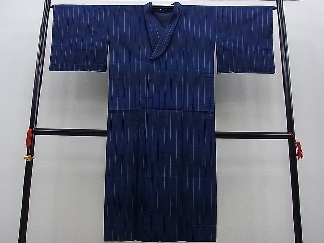 平和屋野田店■雨コート　ロング丈　間道　洗える着物　未使用　n-kg1421_画像1