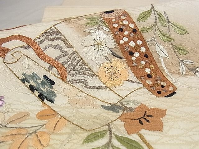 平和屋-こころ店■アンティーク　大正ロマン　丸帯　総刺繍　花絵巻文　正絹　逸品　A-pf6792_画像3