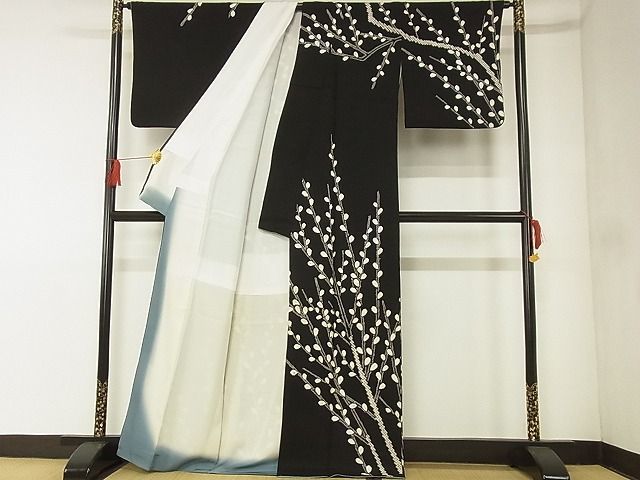 平和屋-こころ店■訪問着　絞り　本疋田　枝花文　黒地　着丈165cm　裄丈67cm　正絹　逸品　A-ck8390_画像2