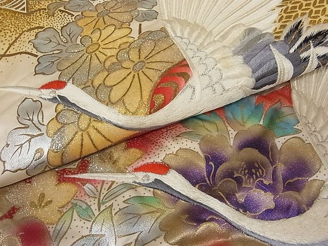 平和屋-こころ店■極上　色打掛　刺繍　雲重ね飛鶴梅松文　金銀彩　着丈190cm　裄丈66cm　正絹　逸品　A-br7931_画像6