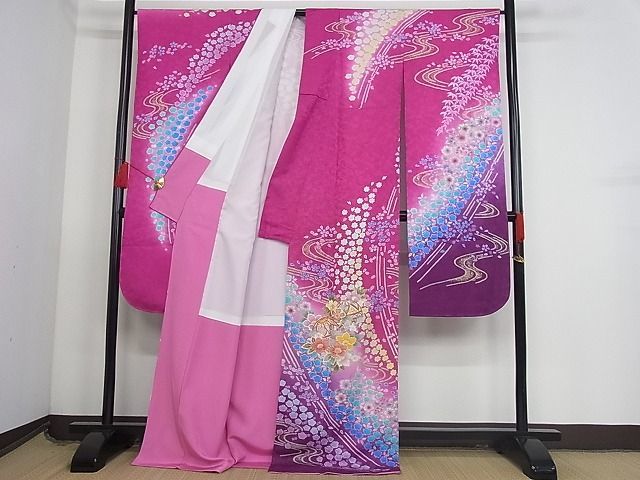 平和屋-こころ店■豪華振袖　駒刺繍　辻が花　花毬文　暈し染め　金彩　金通し地　着丈171cm　裄丈67cm　正絹　逸品　AAAC5127np_画像2