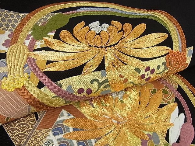 平和屋2■極上　創業460年・千總　黒留袖　駒刺繍　乱菊　吉祥花文　金彩　逸品　未使用　1ps4555_画像6