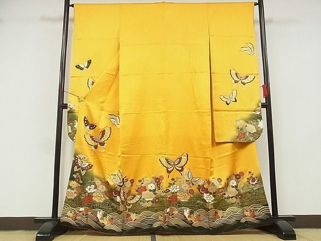 平和屋-こころ店■豪華振袖　駒刺繍　花蝶文　金彩　着丈161cm　裄丈63.5cm　正絹　逸品　B-zg9140_画像1