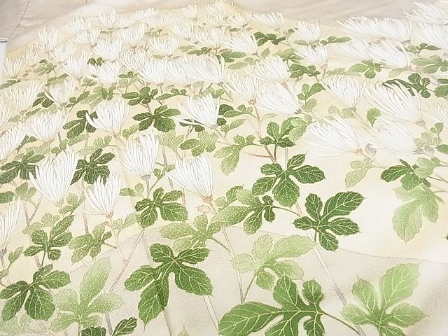 平和屋2■豪華色留袖 駒刺繍 枝菊 金彩 逸品 op8979の画像4