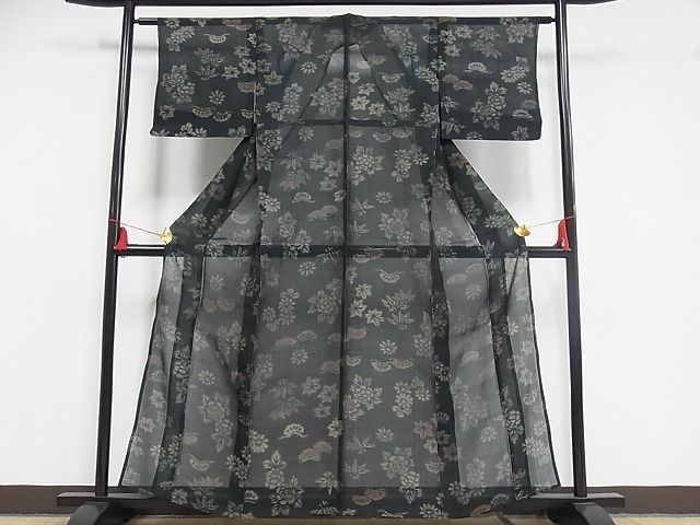 平和屋川間店■夏物 紗紬 草花文 松 着丈159.5cm 裄丈61.5cm 正絹 逸品 B-np7644の画像1