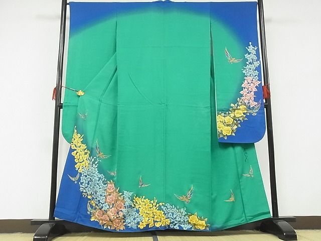 平和屋-こころ店■染色作家　斉藤三才　振袖　草花文　三才鳥　暈し染め　正絹　逸品　B-zg9577_画像1