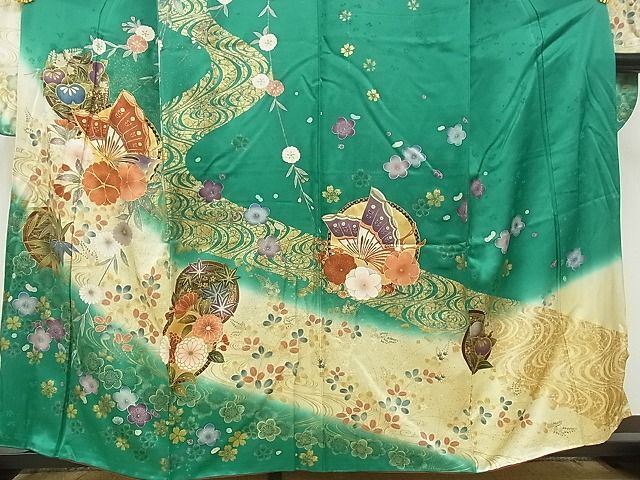 平和屋-こころ店■豪華振袖　駒刺繍　花蝶丸文　暈し染め　金彩　着丈156cm　裄丈66.5cm　正絹　逸品　B-zg9506_画像3