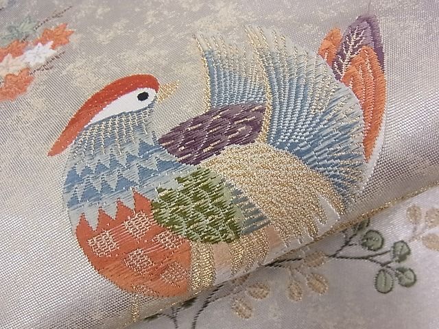 平和屋川間店■六通太鼓柄袋帯　唐織　鴛鴦春秋絵巻　白金泥箔　金糸　本金箔　逸品　n-mz4753_画像4