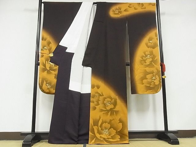  flat peace shop - here . shop # gorgeous long-sleeved kimono Mai flower writing .. dyeing gold paint silk excellent article AAAC9947Bzg