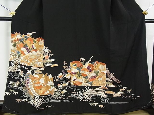 平和屋2■極上 創業460年・千總 黒留袖 駒刺繍 吉祥花文 金彩 大丸扱い 逸品 未使用 4kh2170の画像4