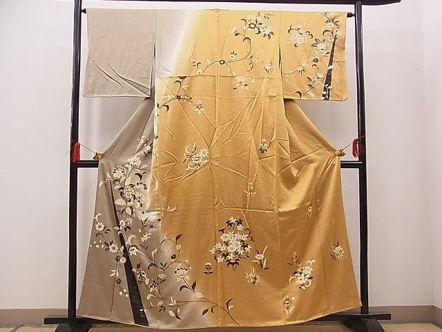 平和屋野田店■訪問着　作家物　駒刺繍　更紗花唐草文　暈し染め　金彩　逸品　n-sa4206_画像1