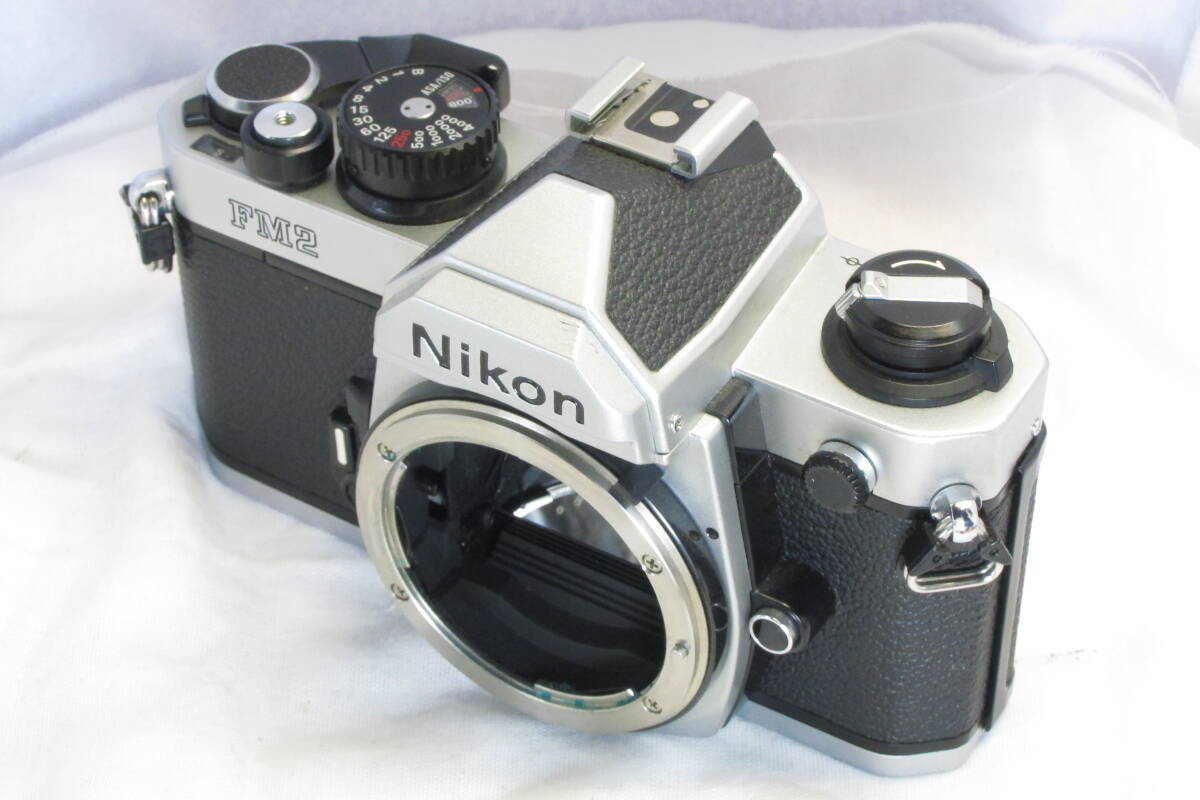 人気 元箱付 Nikon New FM2 シルバーボディ 取説 プライスカード他付き_画像3
