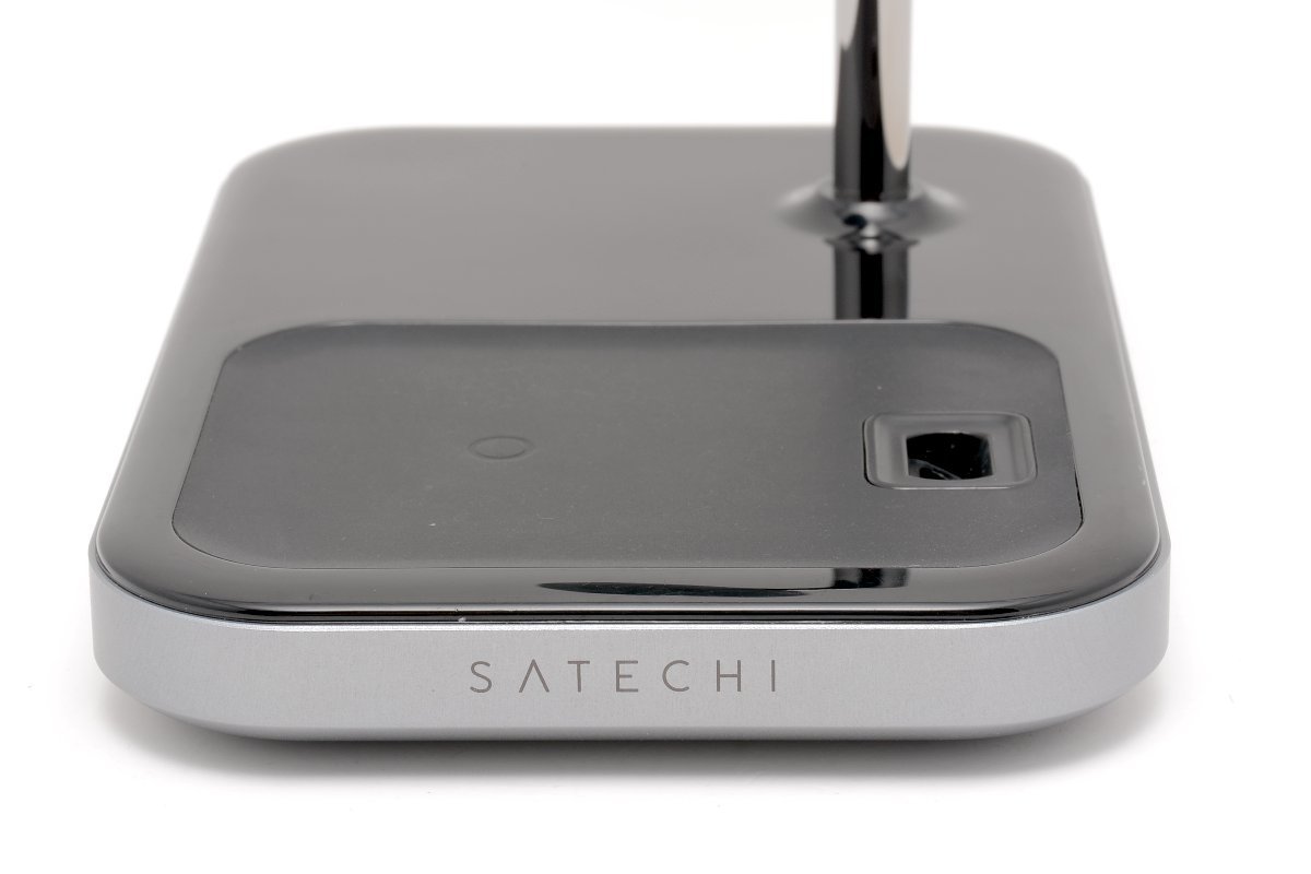 【良品/Apple Watch充電モジュール欠品】SATECHI ST-WMCS3M ワイヤレス充電 3-in-1 マグネット充電スタンド Magsafe対応 #4212の画像4