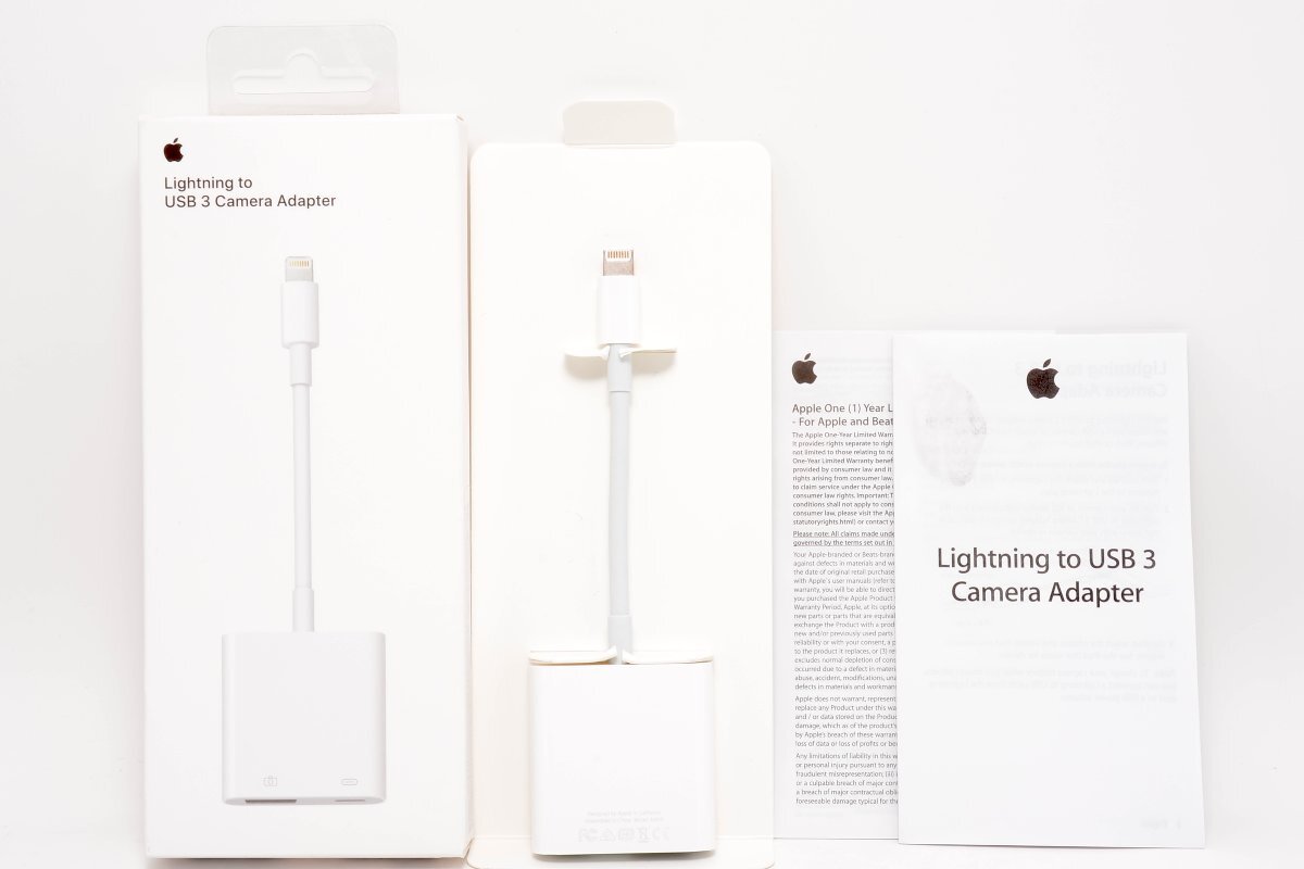 【美品】 Apple アップル Lightning to USB 3 Camera Adapter MK0W2AM/A A1619 USB 3 カメラアダプター #4296_画像2