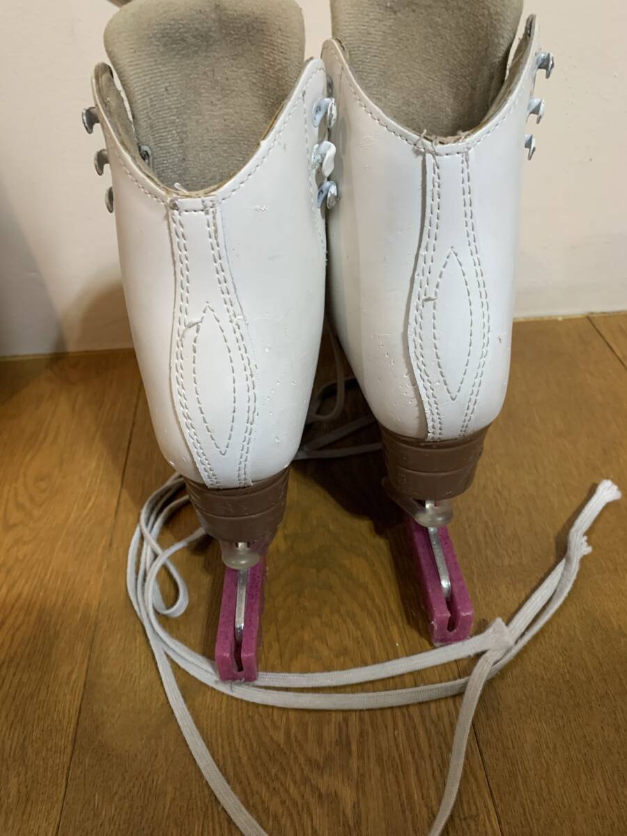 【良品】フィギュアスケート靴_17.0～17.5cm_ジャクソン アーティストプラス ホワイト_11（エッジ ULTIMA MIRAGE）_画像4