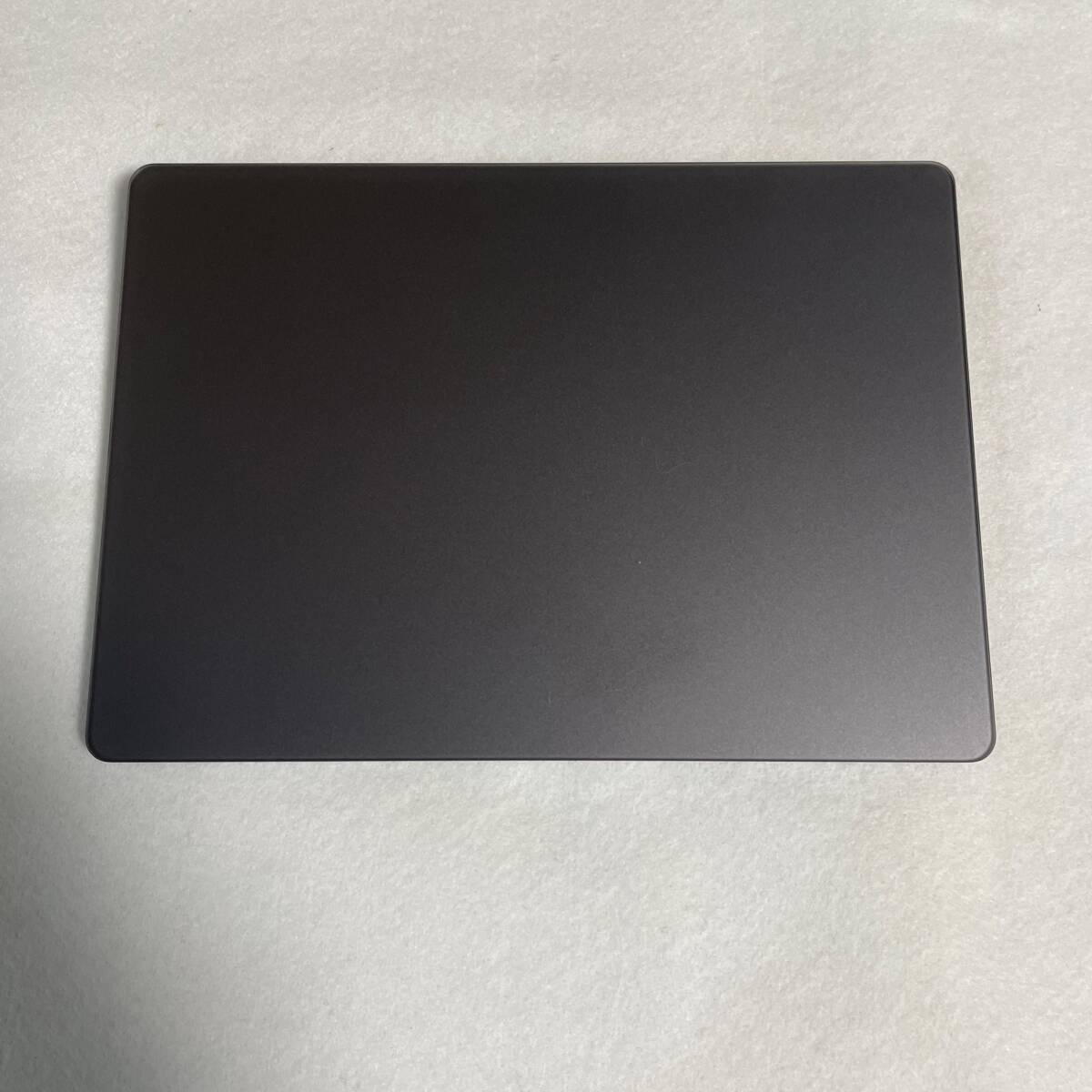 【美品】Apple Magic Trackpad 2 スペースグレイ/A1535★マジックトラックパッド 03162Nの画像1