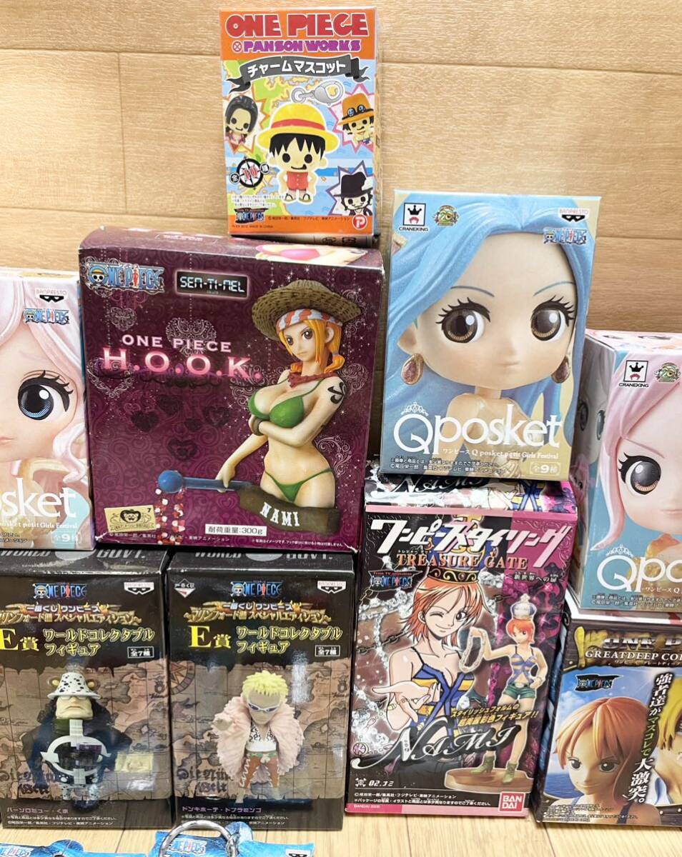 未使用 多数 ONE PIECE ワンピース フィギュア ゾロ サンジ 白ひげ ルフィ ナミ ロビン くま 黒ひげ 等 大量 まとめて 36点 P4_画像5