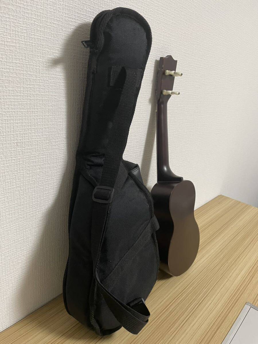 Famousフェイマス ukuleleウクレレ FU-250 ケース付き_画像4