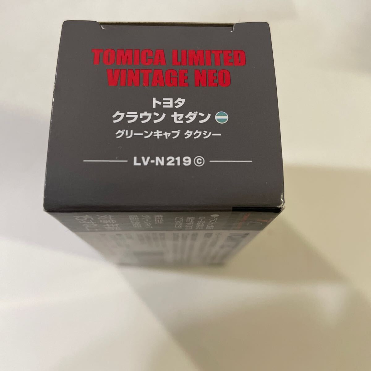 トミカリミテッドヴィンテージ トヨタ クラウン セダン グリーンキャブタクシー LV-N219c未使用未開封品です。外箱に擦れ傷、ヨレ、シワ有の画像3