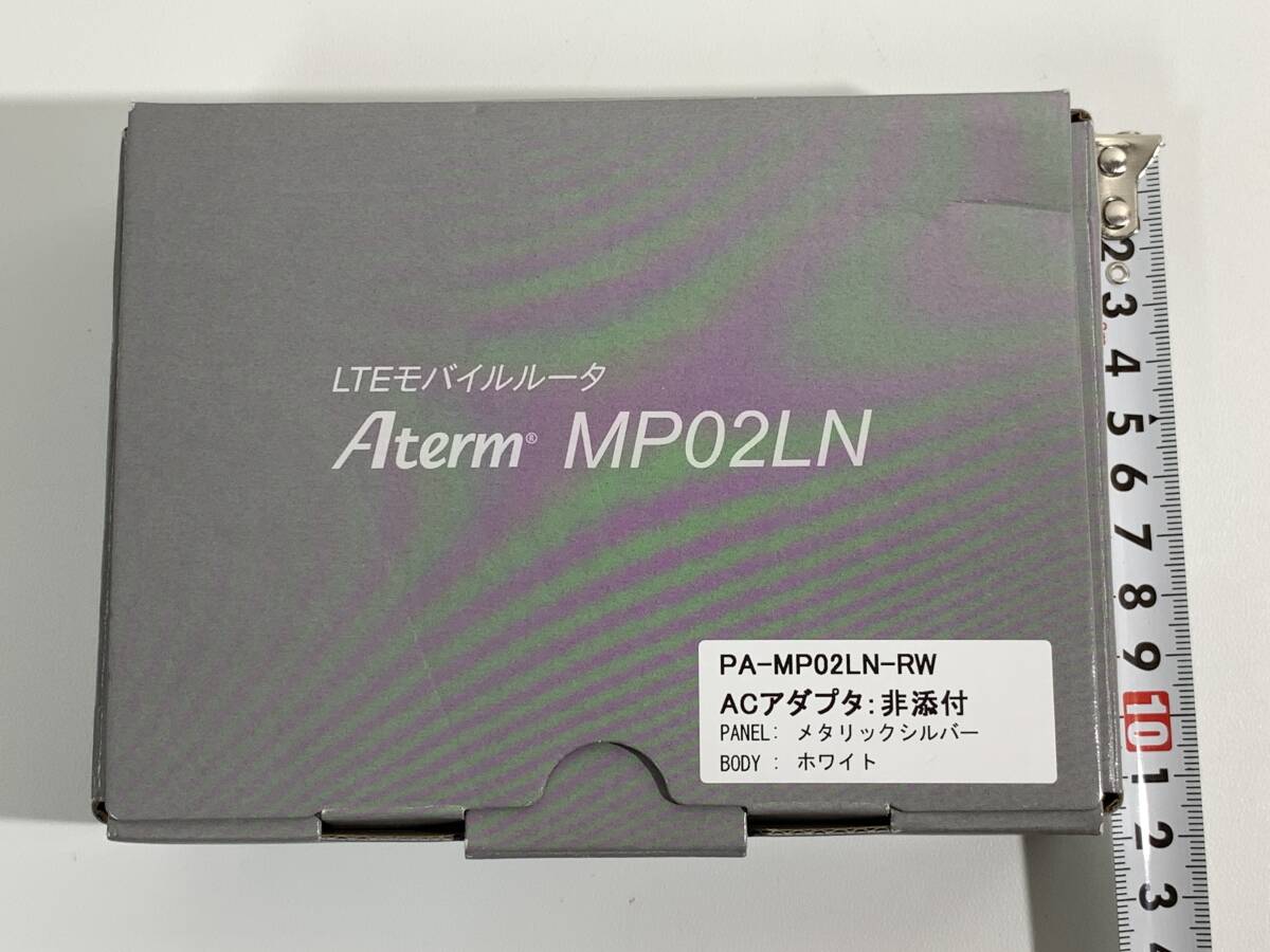 302 NEC Aterm PA-MP02LN-RW LTE モバイルルーター シルバー 本体/取説/箱_画像5