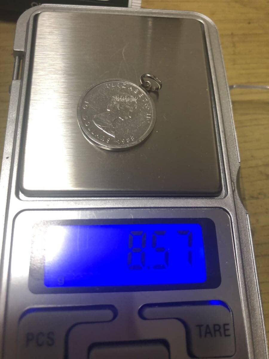 メイプルリーフコイン プラチナ 1/4オンス PT850枠 ペンダントトップ 送料無料の画像1