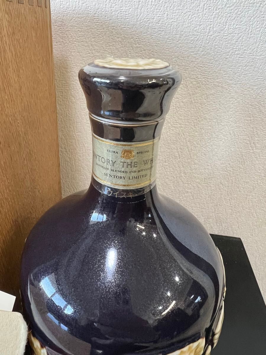 SUNTORY THE WHISKY 有田焼750ml