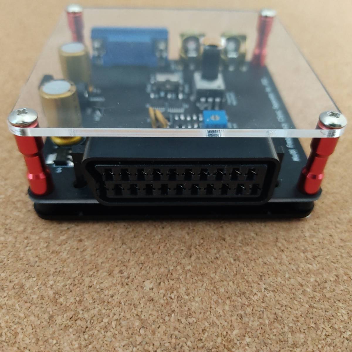  retro personal computer for RGB21 pin .RGB15 pin . conversion - CSYNC separator ( mixing same period separation circuit )