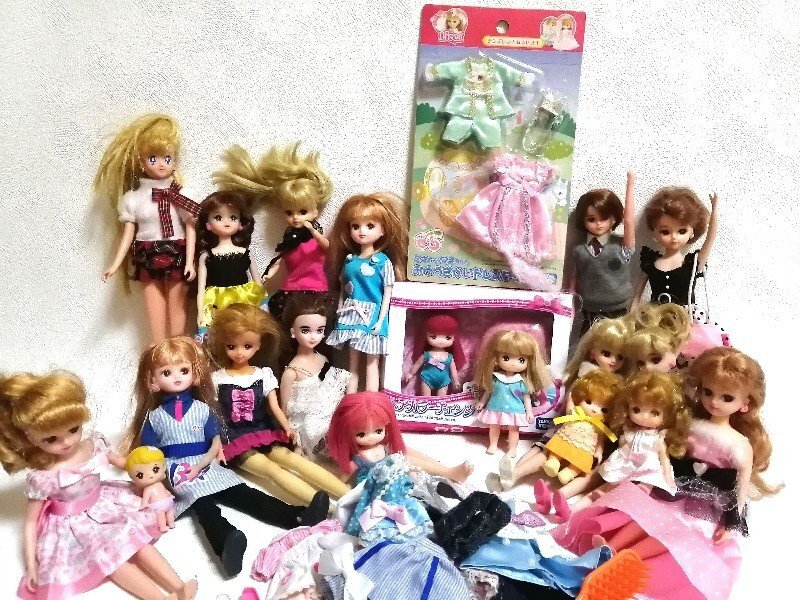 ◆当時物◆ タカラトミー リカちゃん人形 着せ替え人形 ドール 洋服 小物 コレクション まとめ　レトロ