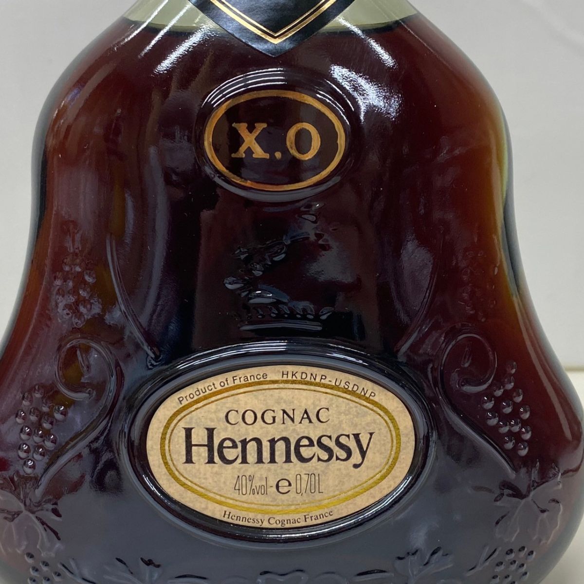 U308-C4-1257 Hennessy ヘネシー XO COGNAC コニャック ブランデー 700ml 40% 金キャップ グリーンボトル 古酒 箱付き 未開栓 ④_画像5