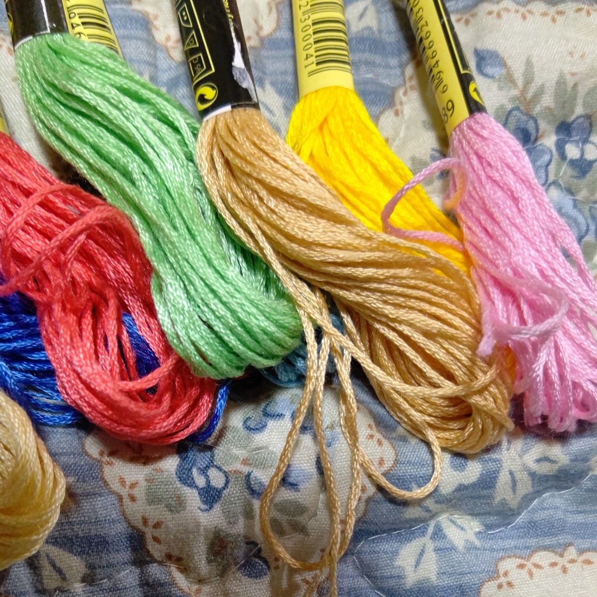 刺繍糸１５本セット