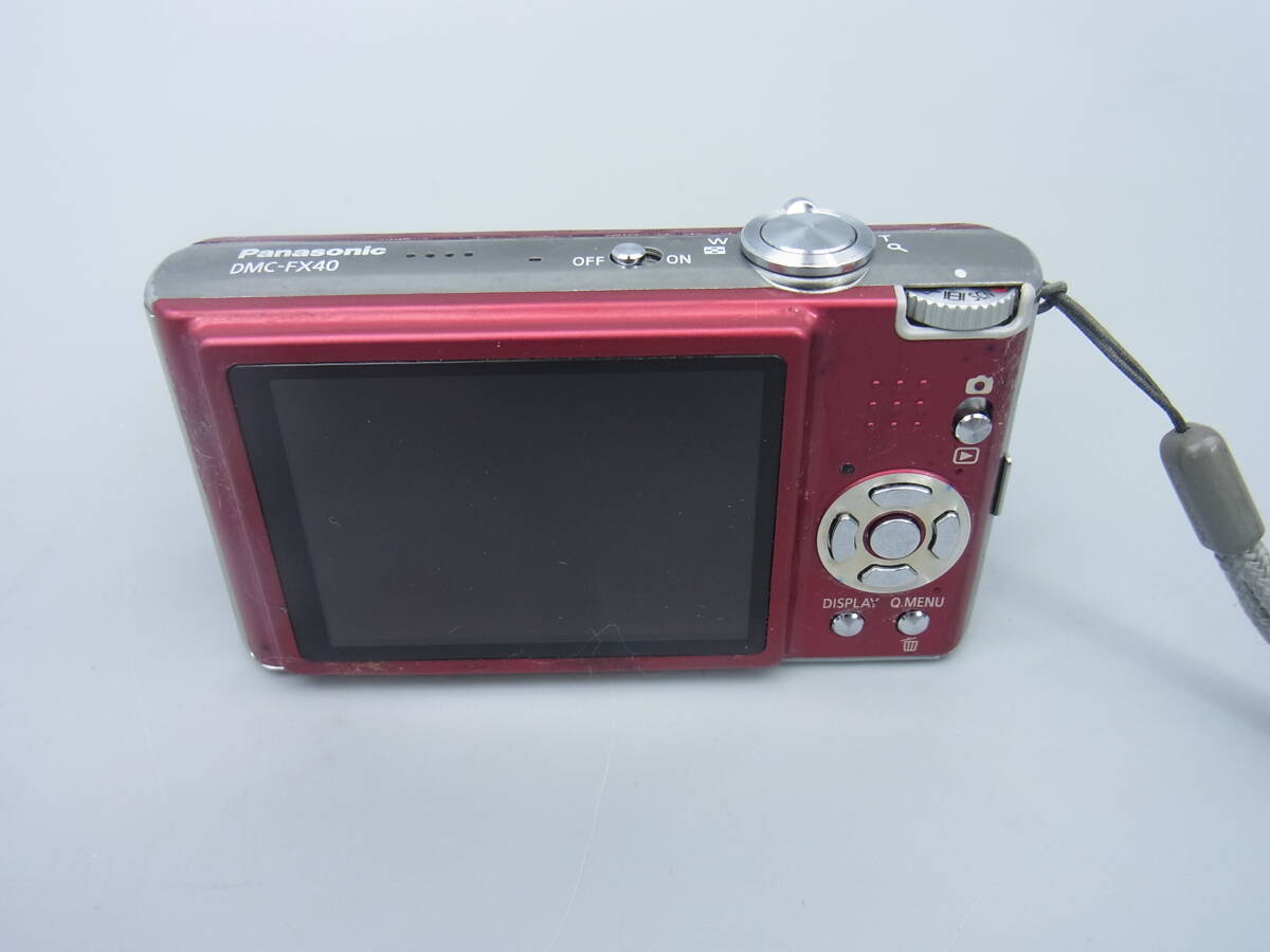 パナソニック　Panasonic LUMIX DMC-FX40　デジカメ　充電器がないため動作未確認　送料600円（DD3325_画像4