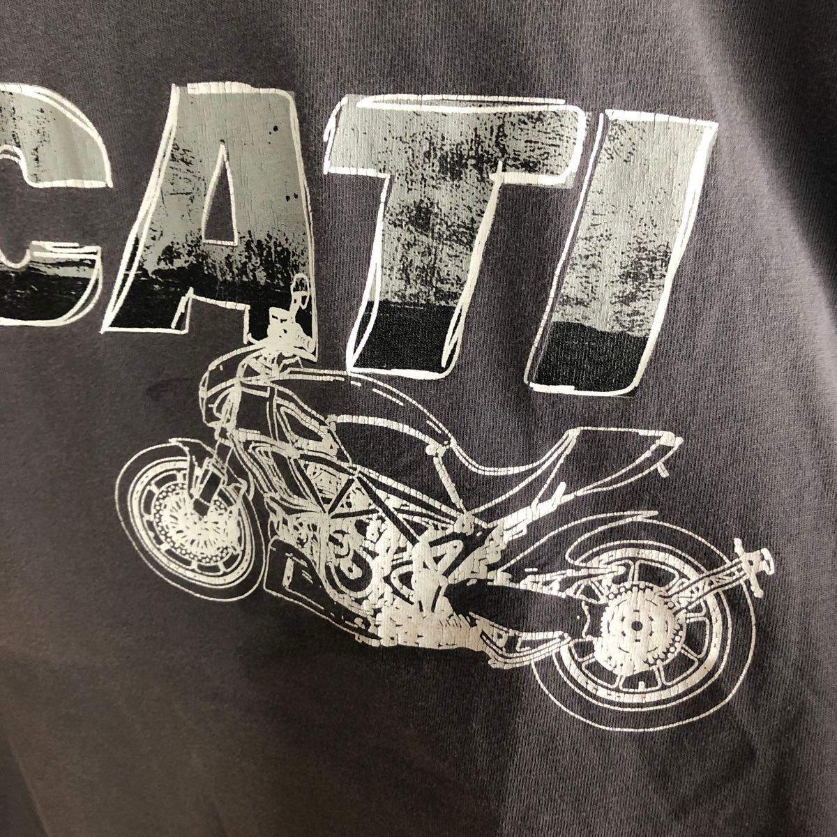 DUCATI   ドゥカティ　バイクtシャツ