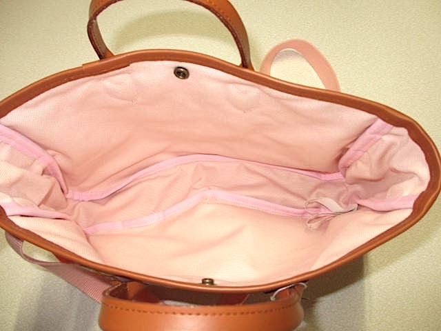  Pink House parlor print cow leather using quilting shoulder bag pink unused tag attaching Y25,300